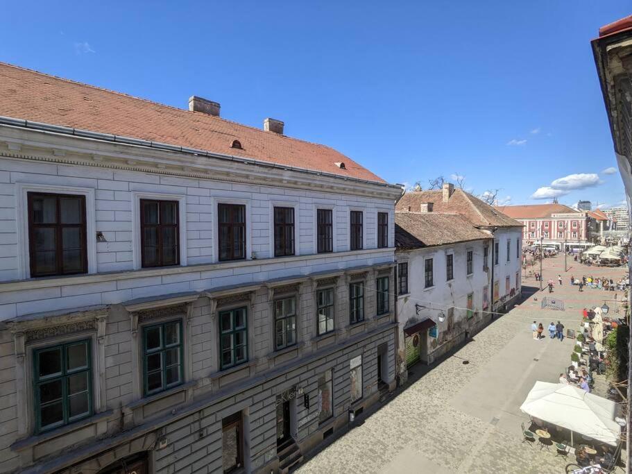 Boheme Central Apartment Timisoara Luaran gambar